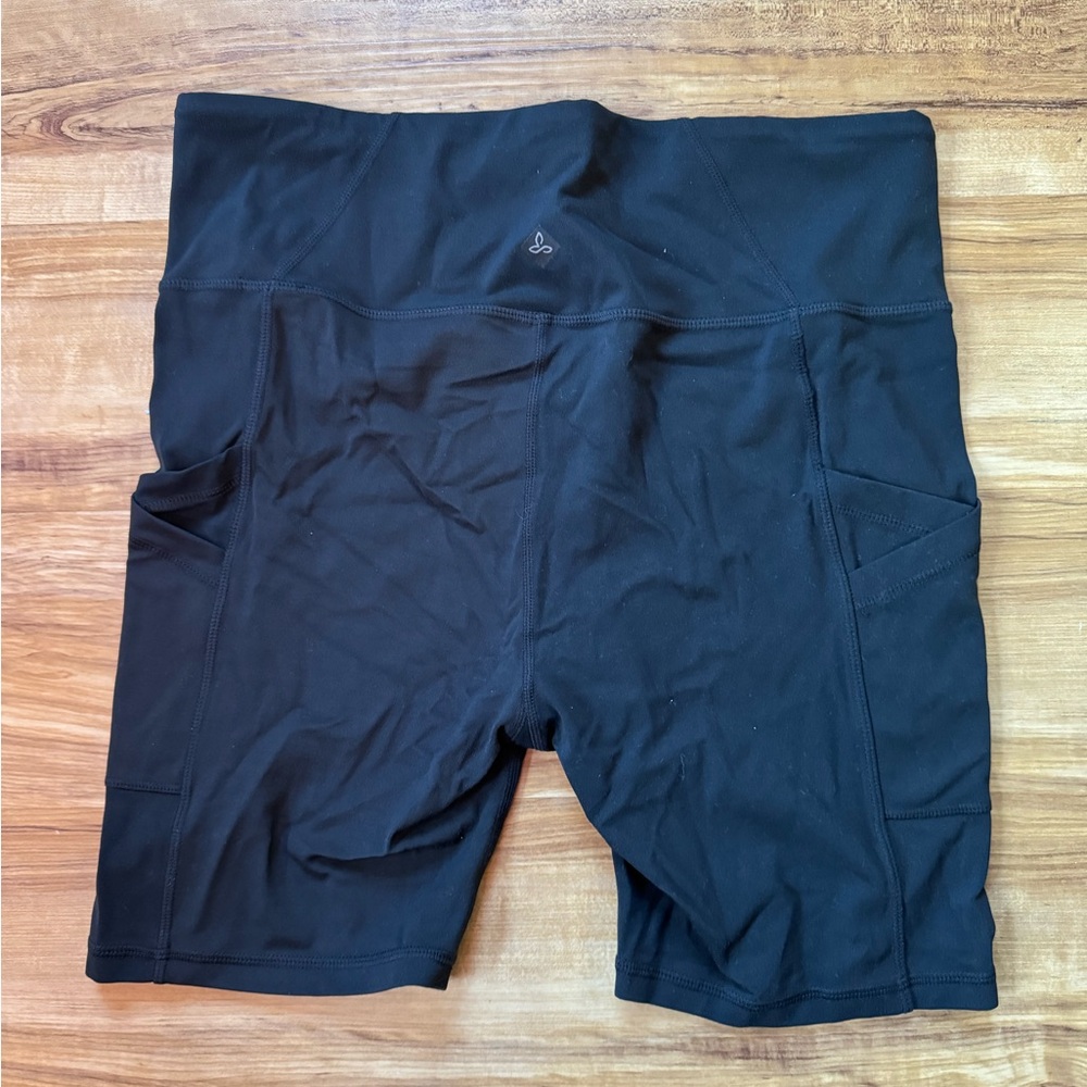 Prana Electra Shorts with pockets! 10” inseam - Picture 2 of 3